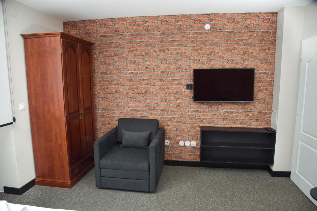 Villa Mramor Brzece Ngoại thất bức ảnh
