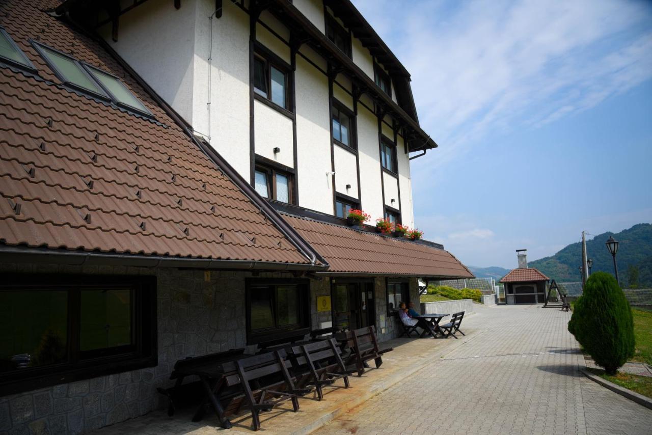 Villa Mramor Brzece Ngoại thất bức ảnh